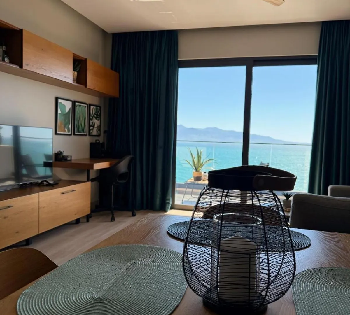 Elena Sea View Apartment Sarandë 0*,  Albanien